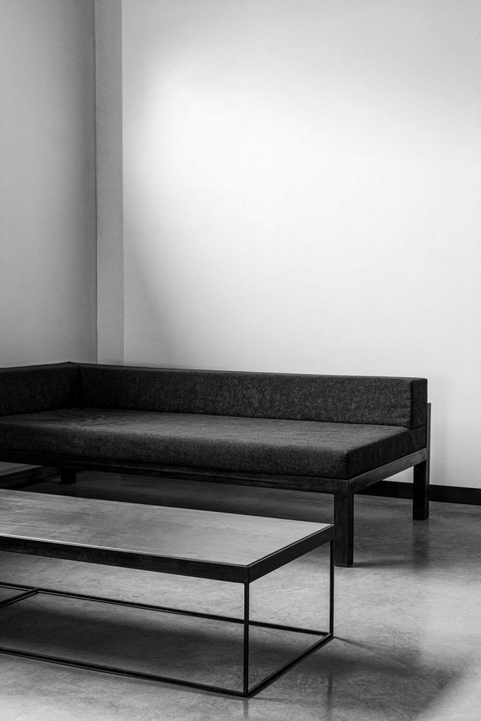 Canapés méridiennes acier métal sur mesure